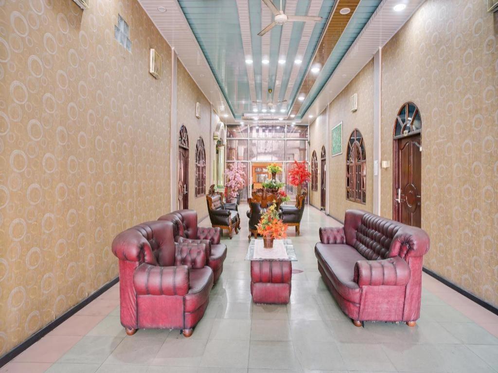 Oyo 1140 Hotel Tresya Tanjung Balai Tanjungbalai Exteriér fotografie
