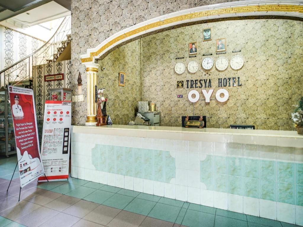 Oyo 1140 Hotel Tresya Tanjung Balai Tanjungbalai Exteriér fotografie