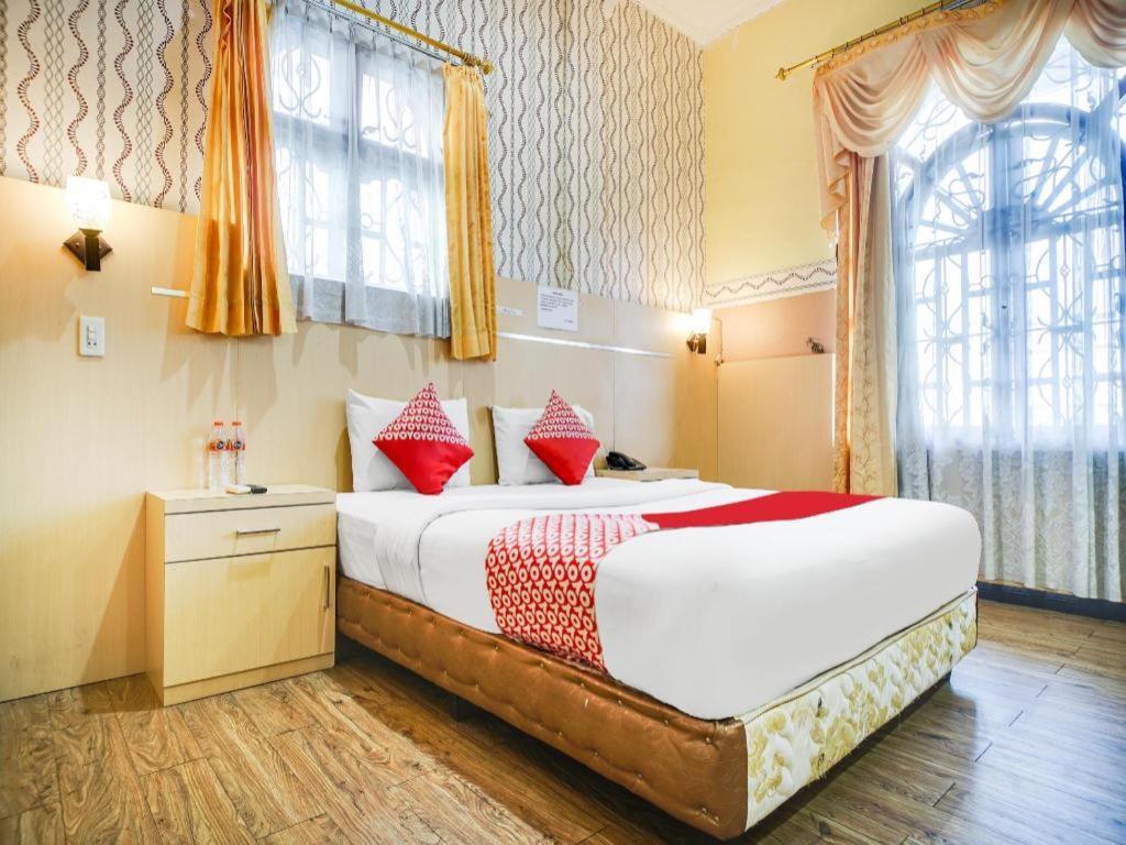Oyo 1140 Hotel Tresya Tanjung Balai Tanjungbalai Exteriér fotografie