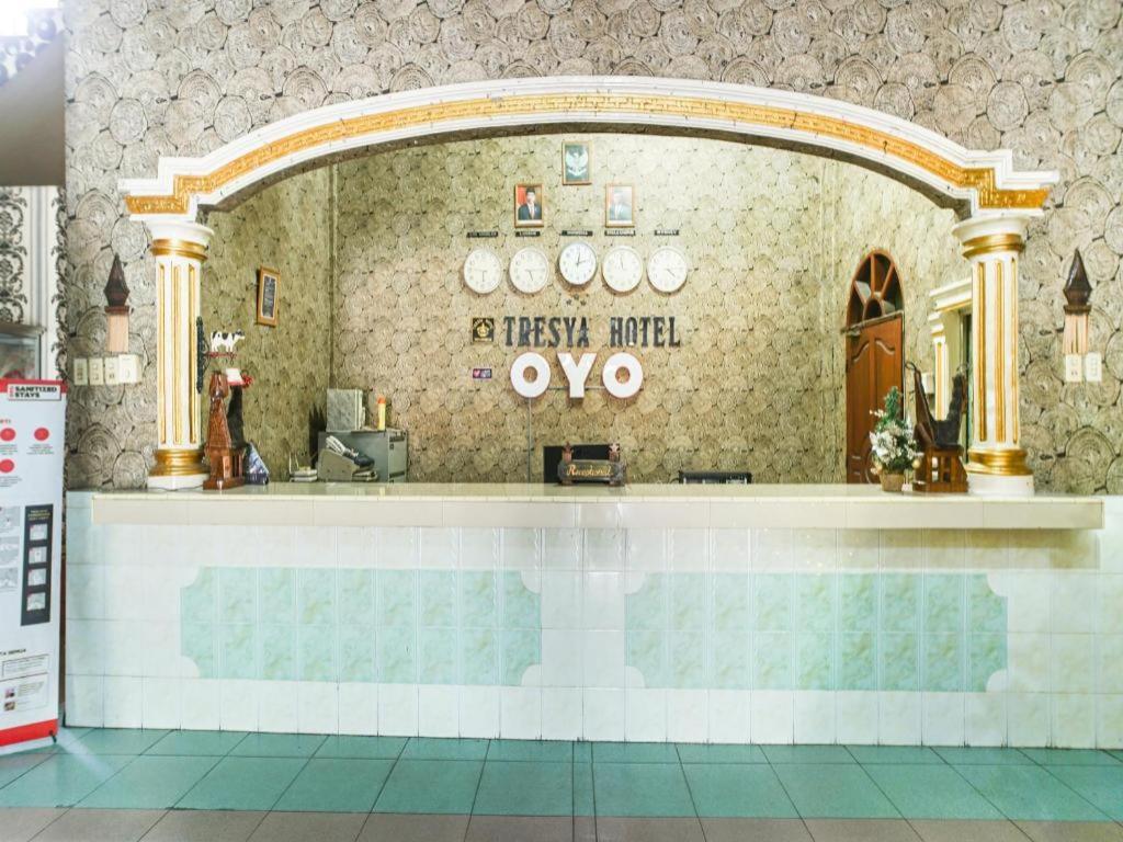 Oyo 1140 Hotel Tresya Tanjung Balai Tanjungbalai Exteriér fotografie